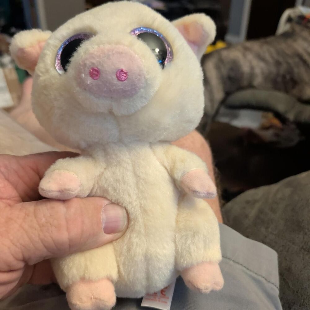 White and Cream Stuffed-animals